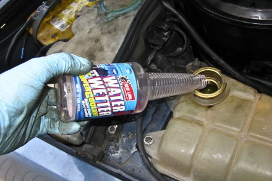 Cold Start Diesel Engine: 12 Expert Tips To Start Your Engine In The Winter 4 The coolant prevents the engine from overheating